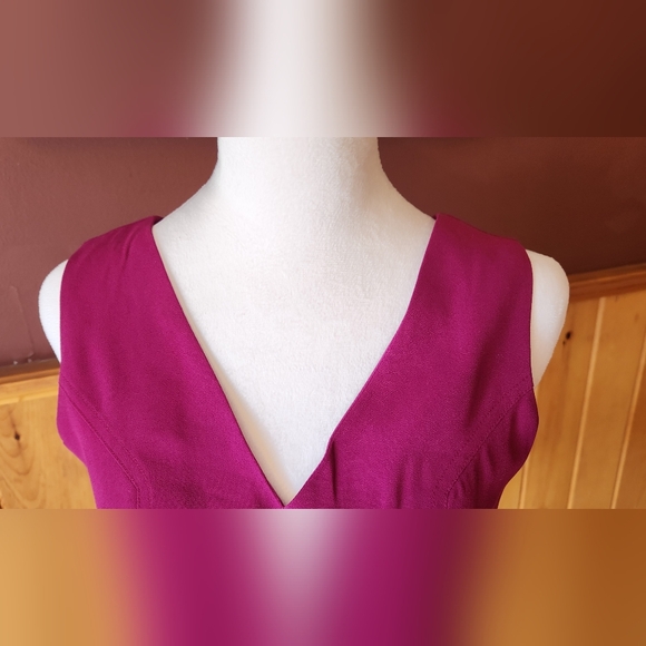 Banana Republic Crop Top Fusia Purple V Neck Pullover Career Top Size 0 - Picture 3 of 9